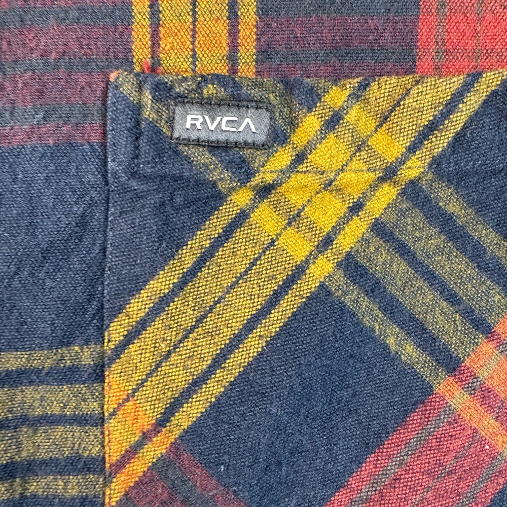 RVCA Men's long sleeve Multicolor Plaid Button Down Flannel Shirt size small - Picture 2 of 6